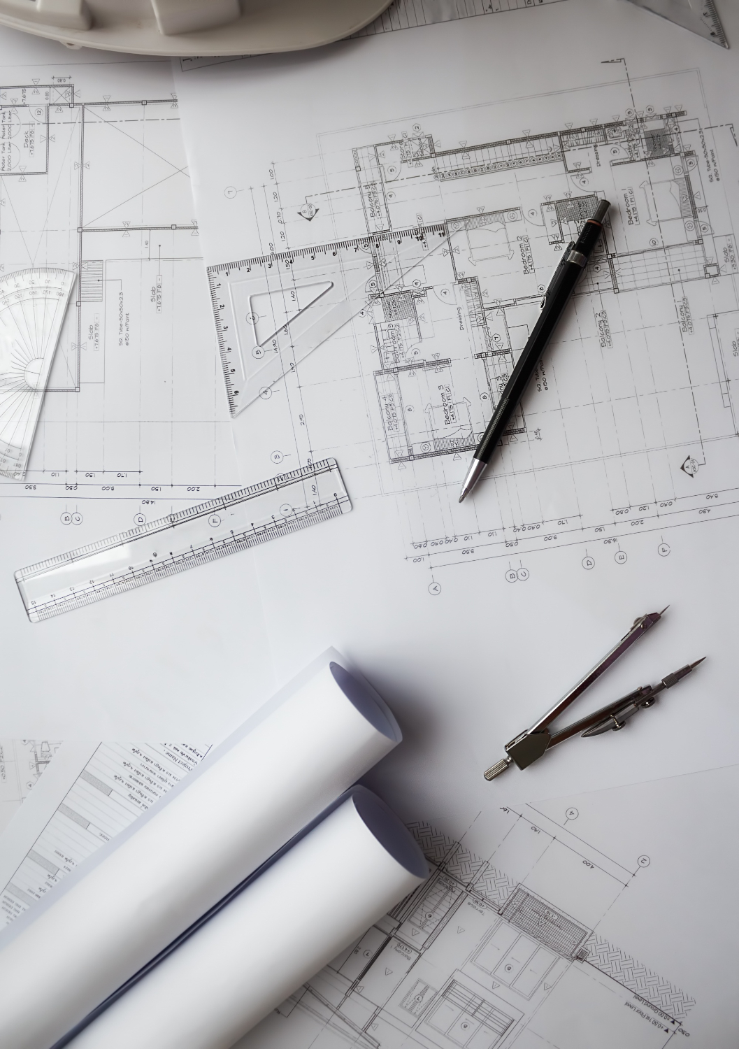 image-engineering-objects-workplace-top-view-construction-concept-engineering-tools-vintage-tone-retro-filter-effect-soft-focus-selective-focus (1)